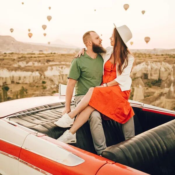 🚗💕 Prêts pour une Saint-Valentin Mobile ? 🌹